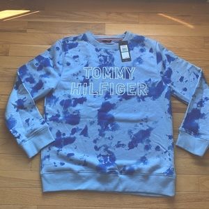NWT TOMMY HILFIGER PRETTY BLUE TOP, TAG SAYS LARGE RUNS SMALL, WILL FIT …